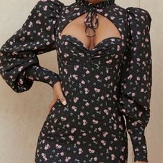 Brand New. Never Worn. Sold Out & Not Restocking. Size Large. Very Beautiful & Unique Dress. Be The Best Dressed Anywhere You Go! Tag Cut To Prevent Return. Black Puff Sleeve Dress, Floral House, House Of Cb Dresses, Puff Sleeve Mini Dress, Unique Dress, House Of Cb, Best Dressed, House Dress, Puffed Sleeves Dress