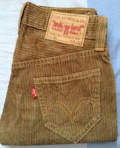 Levis Corduroy Pants, Courderoy Pants, Levi Pants, Vintage Corduroy Pants, Wardrobe Tips, Outfits Chic, Chuck Norris, Nice Style, Vintage Pants