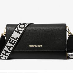 New Michael Kors Black Wallet With Gold-tone Hardware Crossbody, Black Crossbody Wallet With Gold-tone Hardware, Michael Kors Crossbody Bag, Crossbody Bag Black, Michael Kors Crossbody, Pretty Bags, Crossbody Wallet, Christmas 2024, Kors Jet Set