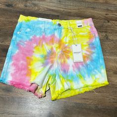 Judy Blue High Waist Tie Dye Shorts Brand New With Tags Size Small 76% Cotton 17% Rayon 5% Polyester 2% Spandex Tie Dye Shorts, Blue Tie, Blue Tie Dye, Blue Shorts, Waist Tie, Tie Dye, High Waist, Dye, Spandex