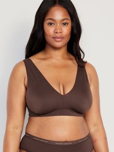 deep v-neck wide straps elastic-banded hem fitted high coverage hits above ribcage light support for a-c cups xs = 34a, 32b cup sizes s = 32c, 34b, 36a cup sizes m = 34c, 34d, 36B, 36c, 38b cup sizes l = 34d, 34dd, 36c, 36d, 38b, 40b cup sizes xl = 38dd, 40d, 40dd cup sizes xxl = 42d, 42dd cup sizes models are approx.  5'9" and wear sizes s (4), l (12), and xl (18)machine wash according to the care instruction label V-neck Sports Bra With Light Support, Stretch V-neck Nursing Bra With Medium Bust Support, Fitted V-neck Nursing Bra With Built-in Bra, Solid Color Bra-friendly Low-cut Tank Top, V-neck Sports Bra With Removable Pads, Solid Color V-neck Sports Bra With Removable Pads, Low-cut Nursing Bra With Medium Bust Support, Fitted Bra With Wide Straps In [color], V-neck Stretch Nursing Bra