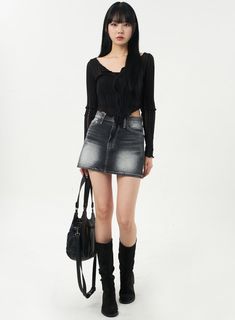 Casual Mid-rise Fitted Skirt, Casual Fitted Short Denim Skirt, Casual Short Fitted Denim Skirt, Casual High-waist School Skirt, Casual Fitted Mid-rise Denim Skirt, Fitted Mid-rise Mini Skirt For Fall, Casual Fitted Dark Wash Denim Skirt, Casual High-rise Mini Skirt For Fall, Casual High Rise Mini Skirt For Fall