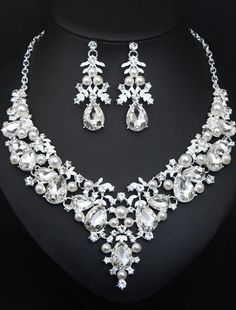 Bridal Jewelry Sets 1 set Crystal Rhinestone Alloy 1 Necklace Earrings Women's Statement Colorful Fancy Flower irregular Jewelry Set For Party Wedding White Crystal Bridal Sets For Party, Jeweled Crystal Jewelry Sets For Wedding, Crystal Jeweled Jewelry Sets For Wedding, Elegant White Bridal Sets For Party, Elegant Jeweled Crystal Jewelry Sets, Elegant Crystal Jeweled Jewelry Sets, Silver Pearl Jewelry Sets For Party, Party Pearl Jewelry Sets In Silver, Party Silver Pearl Jewelry Sets