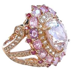 Bochic "Orient” Pink Sapphire & Pink Kunzite Cluster Ring Set 18K Gold & Silver Rose Kunzite - 5 Carat Pink Sapphire - 8 Carats This Ring is from the "Orient" traveling collection are the epitome of elegance and versatility. It offers a perfect blend of day to night and swimwear to evening wear, allowing you to effortlessly transition between different occasions and outfits. Wearing these spectacular oriental-style ring will undoubtedly make you the center of attention. It addw a touch of glamou Luxury Pink Gold Sapphire Ring, Luxury Pink Sapphire Jewelry, Luxury Kunzite Ring Jewelry, Luxury Pink Gemstones For Formal Occasions, Vintage Cluster Ring, Cluster Ring Set, Pink Kunzite, Multi Sapphire, Jewelry Lookbook