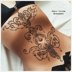 Tummy Tattoo, Button Tattoo, Stomach Tattoos Women, Lace Tattoo Design, Belly Tattoos, Muster Tattoos, Chest Tattoos For Women