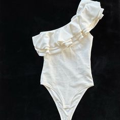 H&M Bodysuit Nwt Size: Xs Color: Off White - Bundle To Save Extra $$$ Off - White Ruffled Bodysuit For Spring, Spring White Ruffled Bodysuit, White Bodysuit For Day Out, Cream Bodysuit For Summer Loungewear, Summer Cream Bodysuit For Loungewear, Fitted Cotton Bodysuit With Ruffles, Fitted Cream Swimwear For Spring, Fitted Cotton Ruffle Bodysuit, Cream Fitted Swimwear For Spring