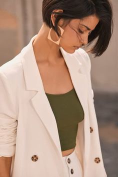 Terrace White Blazer How To Wear Blazers, Fall Ootd, Trendy Outerwear, Satin Blazer, Honey Punch, Trendy Jackets, Fall Inspo, Velvet Blazer, Cute Jackets