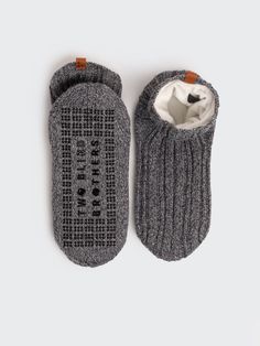 Charcoal Comfy Warm Indoor Slippers, Comfortable Warm Indoor Slippers, Cozy Non-slip Winter Slippers, Warm Casual Socks For Loungewear, Casual Warm Socks For Loungewear, Warm Cozy Socks For Indoor Use, Comfortable Non-slip Snug Socks, Cozy Warm Socks For Indoor Use, Cozy Warm Socks For Indoor