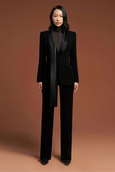 Rosita Single-Breasted Blazer | MEAN BLVD Gala Suit Women, Dancer Lifestyle, Black Stallion, Woman Suit Fashion, Classy Work Outfits, Black Suit, Suit Style, Breasted Blazer, Looks Chic