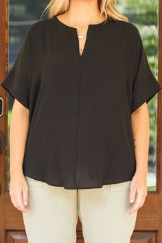 See things from a new point of view! This top has a solid black color you can dress up or down and style for every occasion! It's comfortable for all-day wear, has a figure-flattering fit, and features the cutest straight fit design! Pair this top with cute pants and wedges for an easy everyday outfit! 100% Polyester Sleek Black Business Casual Top, Black Summer Blouse For Business Casual, Black Versatile Blouse With Relaxed Fit, Versatile Black Tops For Business Casual, Black Chic Tops With Relaxed Fit, Versatile Everyday Black Blouse, Solid Color Relaxed Fit Tops For Business Casual, Versatile Black Blouse For Business Casual, Black Relaxed Fit Blouse For Everyday