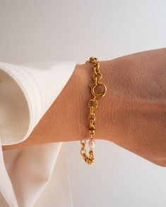 Gold Chain Pearl Bracelet with Toggle Clasp Length: approx. 7 inches 18K Gold plated Stainless Steel Water Resistant Yellow Gold-plated Bracelet With Toggle Clasp, Yellow Gold Plated Bracelet With Toggle Clasp, Timeless Chain Link Bracelet With Lobster Clasp, Everyday Yellow Gold Chain Bracelet With Toggle Clasp, Gold Bracelets With Toggle Clasp For Everyday, Timeless Gold-plated Bracelet, Tarnish Resistant, Timeless Gold-plated Tarnish-resistant Bracelet, Gold-tone Metal Bracelet With Toggle Clasp, Timeless Link Chain Bracelet With Lobster Clasp