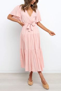 Cake Skirt, Dress Cake, Short Sleeve Maxi Dresses, Tiered Midi Dress, Hip Dress, Pink Maxi Dress, Ruffled Maxi Dress, Color Shorts, Maxi Dress With Sleeves