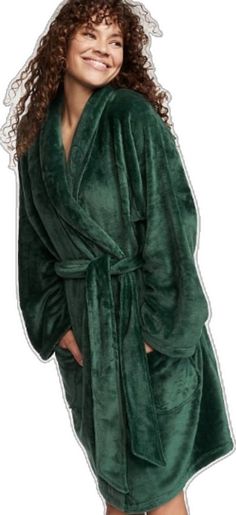 Solid Color Winter Sleepwear For Lounging, Green Winter Lounging Sleepwear, Cozy Solid Color Winter Sleepwear, Fitted Sleepwear For Winter, Fitted Sleepwear For Winter Loungewear, Fitted Winter Sleepwear For Relaxation, Fitted Sleepwear For Winter Relaxation, Pink Tunic, Grey Ombre