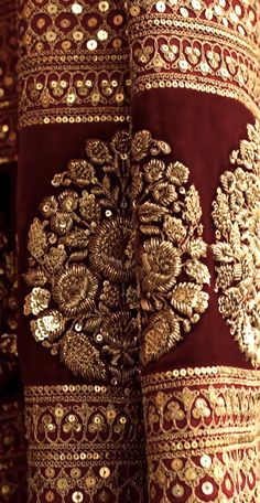 Sabyasachi Work Embroidery, Zardosi Hand Work, Marodi Work Lehenga, Zardosi Embroidery Lehenga, Handwork Lehenga Designs, Sabyasachi Embroidery Details, Cross Stitch Patterns Bookmarks, Cross Stitch Patterns Beginner, Brenda Gervais Cross Stitch