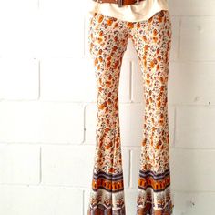 Spell Orange/Tan/Brown Floral Bell Bottom Pants. Au 10 Usa 6 Nwot. Super Cute On. Perfect Fall Colors. Stretchy Thick Jersey Fabric. Hippie Brown Bottoms For Fall, Hippie Style Wide Leg Brown Bottoms, Brown Wide Leg Hippie Bottoms, Hippie Fitted Pants For Fall, Fitted Hippie Pants For Fall, Hippie Style Fitted Pants For Fall, Printed Brown Bottoms For Spring, Hippie Style Brown Bottoms For Spring, Casual Brown Printed Bottoms