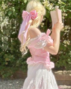 Princess Aesthetic || #cottagecore #princess #disney #aurora #coquette #notmine Aesthetic Royalcore, I Am A Princess, Princesscore Aesthetic, Royalcore Aesthetic, Fairy Outfit, Aesthetic Cottagecore, A Princess, Tumblr, Pink