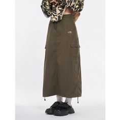 Olivia Mark - Vintage Workwear High-Waisted Midi Skirt with Pockets Mark Vintage, Midi Skirt With Pockets, Vintage Workwear, Skirts Midi High Waisted, Skirt With Pockets, Skirts With Pockets, Types Of Skirts, Terry Cloth, Olivia Mark