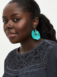 Quirky and cool, these straw-detailed turquoise hoops are a festive summertime style. Lever backs. Man-made materials. Imported. The best plus size women's turquoise straw hoop earrings in turquoise. Turquoise Hoops, Brick Stitch Earrings, Fabric Jewelry, Model Poses, Wire Jewelry, Pretty People, Crochet Earrings, Beaded Jewelry, Black Women