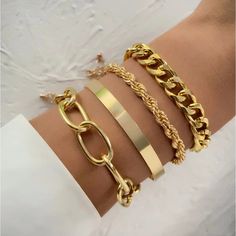 Brand New 18k Gold-Plated Material Ships In 1 Business Day Offers Are Welcome Tags: Gold Jewelry Yinyang Earrings Huggies Butterfly Bracelets Style Fashion Nike Adidas Zara Tiktok Trending Necklaces Rings Y2k Heart Locket Bracelet, Gold Chain Bracelet, Bangles Set, Bohemian Jewellery, Trending Necklaces, Tassel Bracelet, Chain Bracelets, Gold Bracelet For Women, Hand Chain