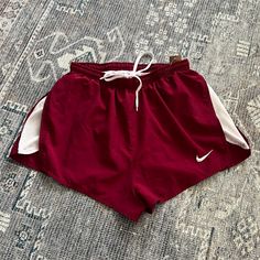 Nwot Nike Dri Fit Shorts. Mesh Liner & Side Detail. Never Worn. Maroon & White. Small. Very Breathable Nike Dri Fit Shorts, Dope Outfits, Knit Shorts, Shorts Athletic, Nike Shorts, Summer Clothes, White Nikes, Athletic Shorts, Nike Dri Fit