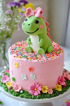 Dinosaur Birthday Party Pink, 3rd Birthday Cake Ideas, Dino Birthday Girl, Dino Party Food