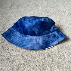 Nwot, Never Worn, Tie Dye Blue, Lightweight Blue Cotton Wide Brim Sun Hat, Blue Wide Brim Cotton Sun Hat, Blue Wide-brim Cotton Sun Hat, Blue Cotton Sun Hat One Size Fits Most, Blue Cotton Wide Brim Hat, Blue Bucket Hat With Curved Brim For Vacation, Blue Cotton Summer Hat, Casual Blue Sun Hat With Short Brim, Blue Wide Brim Summer Bucket Hat