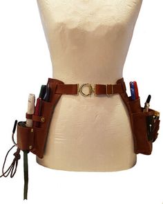 Posh La Fleur Florist's Tool Belt in Brown Leather - MP Bastian Garden Belt, Garden Tool Belt, Key Carabiner, Florist Tools, Leather Tool Belt, Work Belt, Utility Belt, Tool Belt, Used Tools