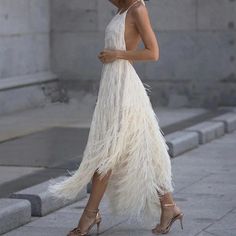 Summer Women Fringed Dress Sexy Elegant Backless Sleeveless Female New Fashion Solid Hanging Neck