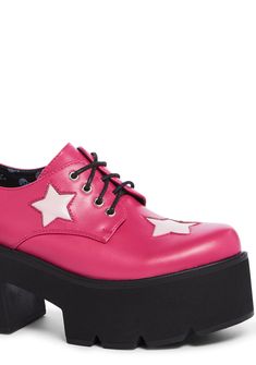 cuz you love astronomy. These platform oxfords have a vegan leather construction, a contrast colored star pattern, treaded platform soles, block heels, pull tabs, stud detailing on the back, and front lace-up closures. Combat Boots Platform, Platforms Shoes, Platform Oxfords, Y2k Shoes, Trendy Womens Shoes, Shoes Boots Heels, Oxford Platform, Boots Platform, Corset Mini Dress