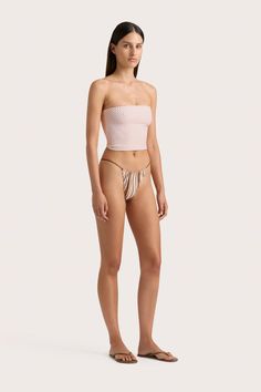 A fitted strapless swim top, cropped just above the waist. Printed in subtle floral motif, pair with the Eléa String Bikini Bottom or style as ready-to-wear with a relaxed pair of trousers. Perfect White Tee, Maxi Dress Sale, Faithfull The Brand, Top Cropped, Solid & Striped, Swim Accessories, Jeans Brands, New Print, Swim Top