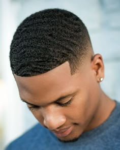 Low Waves Hair, Fade Hairstyle, Men Fade Haircut Short, Black Boys Haircuts, Black Men Haircut, Male Hairstyles