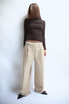 DOUBLE WAIST WIDE LEG PANTS - Sand | ZARA United States Zara Outfit, Zara Fashion, Zara New, Round Neck Tops, Textured Knit, Dress With Cardigan, Daily Look, Zara United States, Autumn And Winter