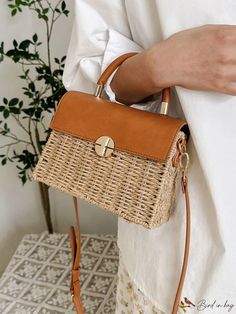 BirdinBag - Summer Straw Woven Vacation Beach Shoulder Bag - Chic Fashion Splice Design Women Vacation, Straw Purse, Beach Necessities, Beach Stuff, Summer Purses, Straw Beach Bag, Wicker Bags, Beach Essentials, Vacation Beach