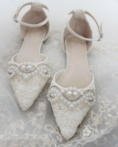 lace flats, shoes fashion, bridal flats, bridal fashion, kailee p shoes, bridesmaid flats, wedding flats Elegant Fitted Flats For Wedding, Elegant Embellished Wedding Shoes For Bridesmaid, Elegant Embellished Bridesmaid Wedding Shoes, Elegant Fitted Wedding Flats, Embellished Lace Wedding Shoes, Crystal Embellished Flats For Wedding, Pearl Embellished Wedding Flats, Lace Wedding Shoes For Bridesmaids, Flat Heel Lace Wedding Shoes