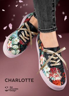 Textile Sneakers With Flat Heel And Laces, Spring Round Toe Easy Fit Sneakers, Comfortable Lace-up Sneakers, Comfortable Lace-up Sneakers With Laces, Spring Low-top Lace-up Shoes With Cushioned Footbed, Comfortable Spring Lace-up Shoes With Rubber Sole, Low-top Easy Fit Sneakers With Removable Insole, Easy Fit Low-top Sneakers With Removable Insole, Low-top Sneakers With Removable Insole Easy Fit