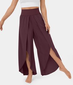 Pallazo Pants Pattern, Split Yoga, Dreamy Fashion, Summer Activewear, Yoga Trousers, Elegant Pant, Palazzo Trousers, Split Legs, Perfect Pant