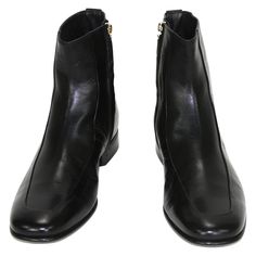 New Tom Ford Men's Black Ankle Dress Boots Designer size - 9 Black Kid Goat Leather, Side Zip Closure, Gold-tone Hardware with Designer Logo, Leather Sole. Made in Italy New with box. Leather Toms, Men's Luxury Watches, Ankle Dress, Ankle Boots Men, Tom Ford Men, Designer Logo, Dress Boots, Burberry Men, Men's Outerwear