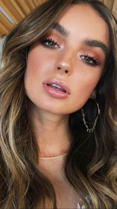 Winter Make-up, Mat Makeup, Wedding Hairstyles And Makeup, Dag Make Up, Simple Everyday Makeup, Mekap Mata, Flot Makeup, Makeup Tip