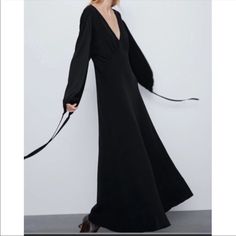 Brand New Knit Long Dress, Size Small, V Neck Maxi Dress, Long Sleeves With Tied Cuff, Bow Details In The Sleeves, Black Color Open To Offers ! Chic Black Maxi Dress For Fall, Zara Long Sleeve Maxi Dress For Winter, Zara Long Sleeve Black Maxi Dress, Zara Black Maxi Dress For Fall, Chic Zara Maxi Dress For Fall, Zara Long Sleeve Maxi Dress For Fall, Knit Long Dress, V Neck Maxi Dress, Long Knitted Dress