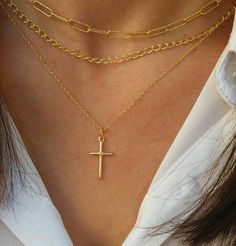 14k gold plated layered necklace set, made of high-quality link chain necklaces and dainty cross necklace. Appropriate for both everyday or special looks. Ideal anniversary gift! Also available in 925 Sterling Silver.  Length approx. 16 inches, 17 and 20  - can be adjusted upon request. You may choose gift wrapping at checkout, if you wish! If you need it sooner, select expedited shipping at checkout and leave us a note with the wishing date! ★ Read our policies before purchase: https://www.etsy Trendy Gold Cross Jewelry, Rose Gold Anklet, Dainty Cross Necklace, Layered Chain Necklace, Layered Chain, Layered Necklace Set, Layered Chains, Minimalist Bracelet, Trombone