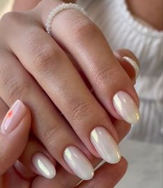 Milky Nails, Colorful Nails, Pearl Nails, Round Nails, Bride Nails, Neutral Nails, Dipped Nails, Prom Nails