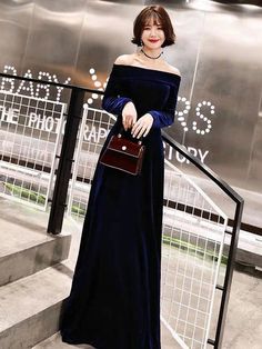 Winter Prom Maxi Dress, Winter Banquet Maxi Dress, Winter Banquet Dress In Maxi Length, Formal Winter Maxi Dresses, Formal Floor-length Winter Dress, Winter Banquet Floor-length Maxi Dress, Formal Winter Floor-length Dress, Winter Floor-length Maxi Dress For Banquet, Formal Long Dress For Winter