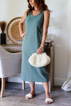 Get ready to slay in the Paige Midi Dress! Perfect for any occasion, this everyday dress is the perfect combination of comfort and style. Simply pair with your favorite sneakers and a denim jacket and you're good to go. You'll be turning heads wherever you go! 96% Cotton 4% Spandex Color: Green Sleeveless Midi Dress Scoop Neck Relaxed Fit Light Weight No button/zipper closure No elastic T-shirt Style Midi Dress Model is wearing small Model is wearing a size Small. She is 5'6". 135lbs. Bust: 34C Casual Cotton Midi Dress, Casual Relaxed Fit Midi Dress, Casual Long Sleeve Midi Dress, Casual Summer Midi Dress For Everyday, Trendy Everyday Spring Dresses, Trendy Cotton Midi Dress For Day Out, Casual Cotton Midi Dress With Relaxed Fit, Casual Midi Dress For Everyday, Casual Relaxed Midi Dress For Day Out