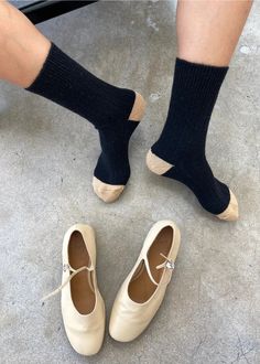 A vintage-esque Cashmere blended socks with a wide ribbing detail and tonal contrasting heel and toe. This elegant and classic sock will be your go to gal during the colder season. 24% cashmere 27% superfine wool 27% nylon 20% polyester 2% spandex One size fits most Hand wash cold In Her Garden, Cashmere Socks, Black Camel, Fresh Milk, Bottle Bag, Milk Bottle, Scarf Men, Cold Season, Mens Skin Care