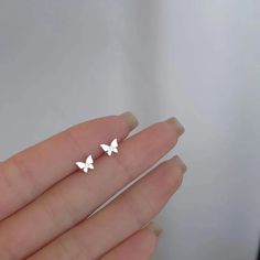 925 Silver Needles Silver Color Simple Small Butterfly Stud Earrings for Women Hypoallergenic Daily Needle Earrings, Butterfly Stud Earrings, Small Stud Earrings, Jewelry Girl, Small Butterfly, Baby Hair Clips, Butterfly Earrings Stud, Small Earrings Studs, Mens Bow Ties