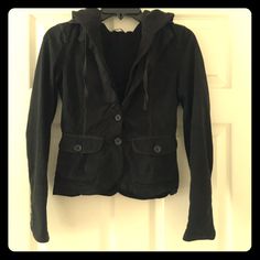 Soft And Sexy Black Fitted Jacket. Gently Used. Fitted Jacket, Small Women, Brown Jacket, Workout Jacket, Suit Jackets, Armani Exchange, Black Fits, Blazer Suit, Suit Jacket