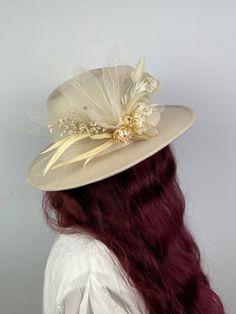 Custom brooch for hat ideal for Boho Wedding Bridal Hat  Ivory Flower Fedora Hat  Photoshoot Accessory Romantic and Boho Bridal Fedora Hat Fedora Hat Photoshoot, Hat Photoshoot, Hat Brooch, Bridal Hat, Boho Hat, Ivory Flower, Flower Hat, Elegant Hats, Coral Flowers