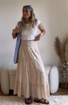 Tan Long Skirt Outfit, Long Tan Skirt Outfit, Missions Trip Outfits, Tan Maxi Skirt Outfit, Outfits For 60 Degree Weather, Tan Skirt Outfit, Tan Skirt Outfits, Long Flowy Skirt Outfit, Mission Trip Outfits