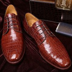 Expensive Mens Shoes, Hugo Sanchez, Alligator Dress Shoes, Oxford Shoes Outfit, Crocodile Shoes, Custom Design Shoes, Formal Mens Fashion, Mens Fashion Edgy, Lace Up Dress