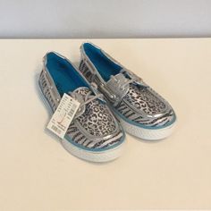 Brand New With Tags, No Box. Girls Silver Zebra And Leopard Printed Moccasins With Blue Interior. Size 1, Youth. Cute And Fashionable Shoes Made For Anyone! Blue Interior, Moccasins, Kids Shoes, Leopard Print, Kids Shop, Fashion Shoes, Brand New, Blue, Silver